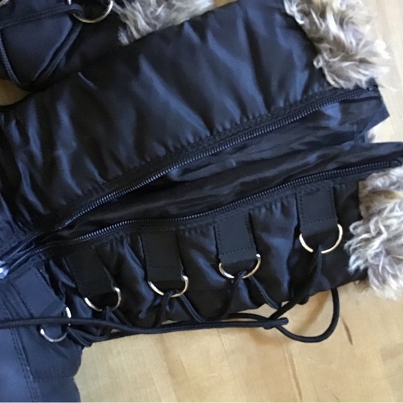 Paola Black cozy waterproof winter boots sz 8 - Picture 2 of 8